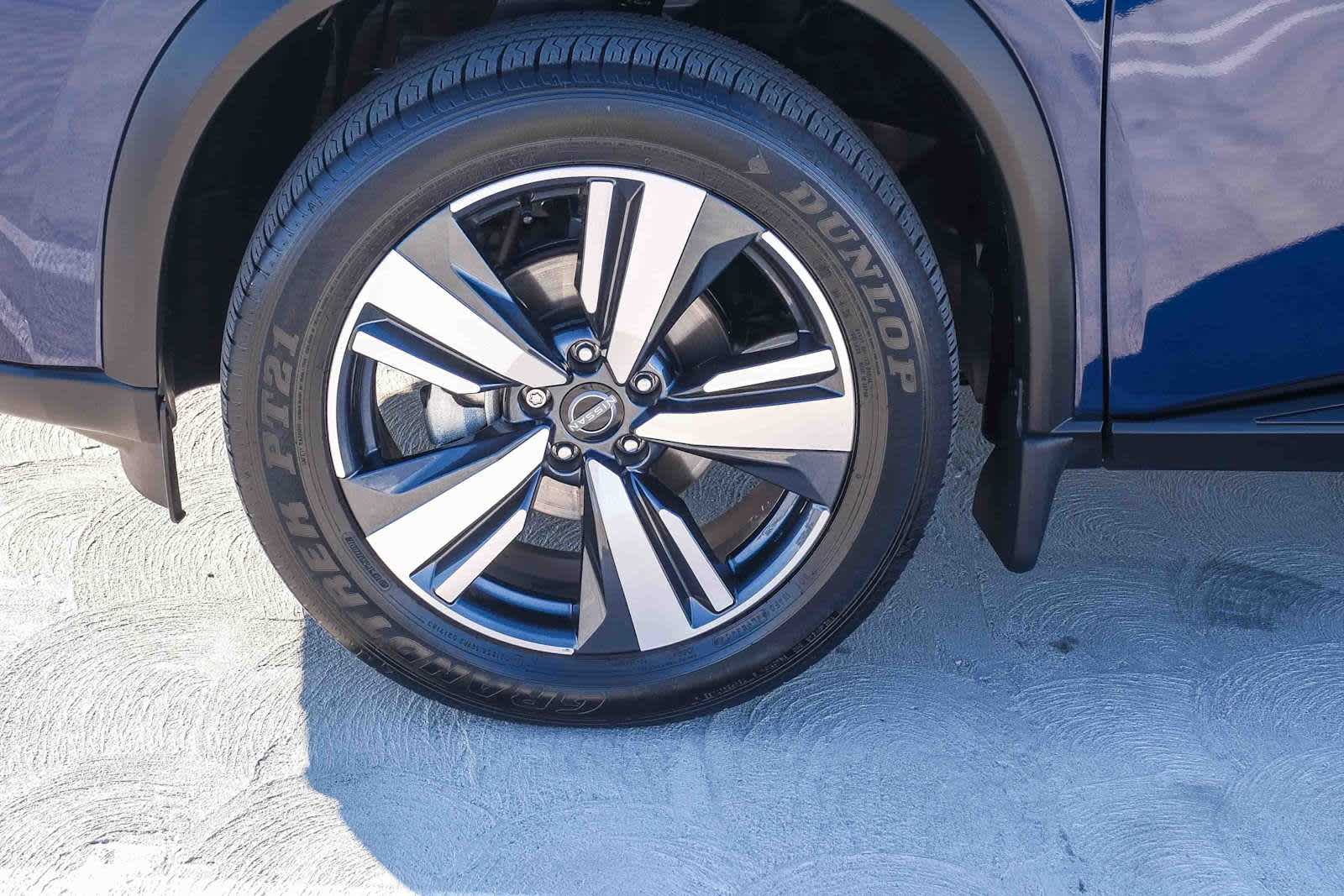 Thumbnail: 2025 Nissan Rogue - 9