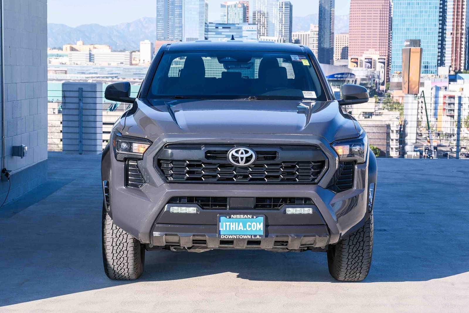 Thumbnail: 2025 Toyota Tacoma - 2