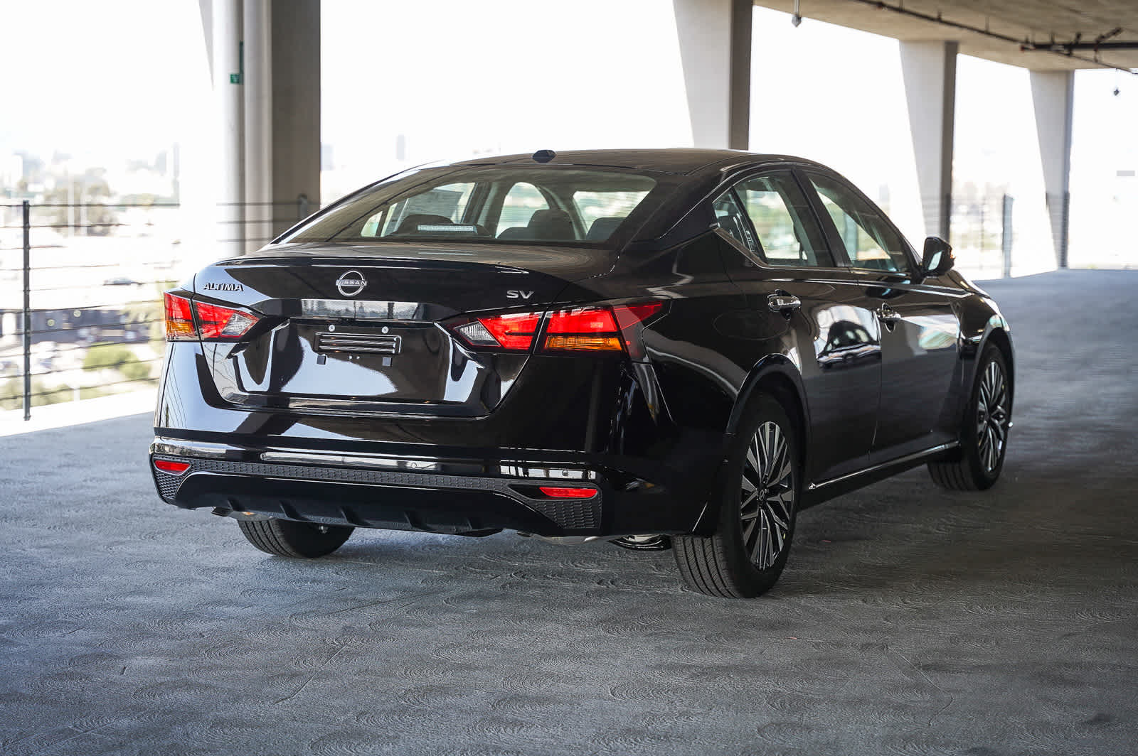 Thumbnail: 2025 Nissan Altima - 5