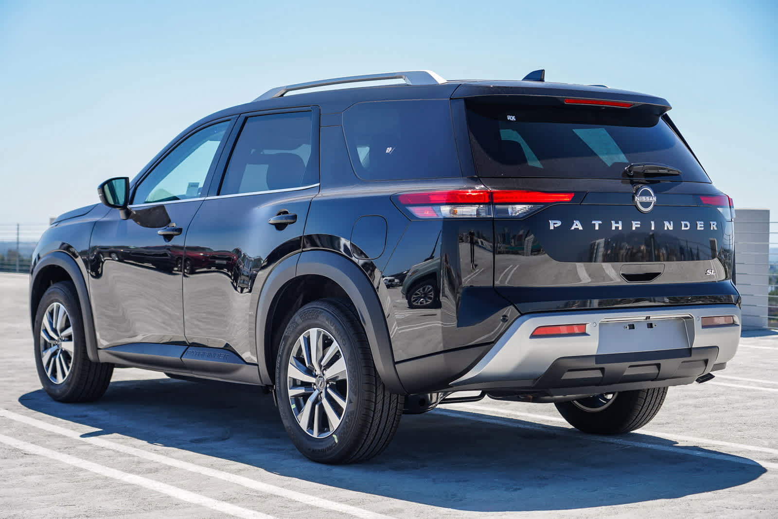 Thumbnail: 2025 Nissan Pathfinder - 8