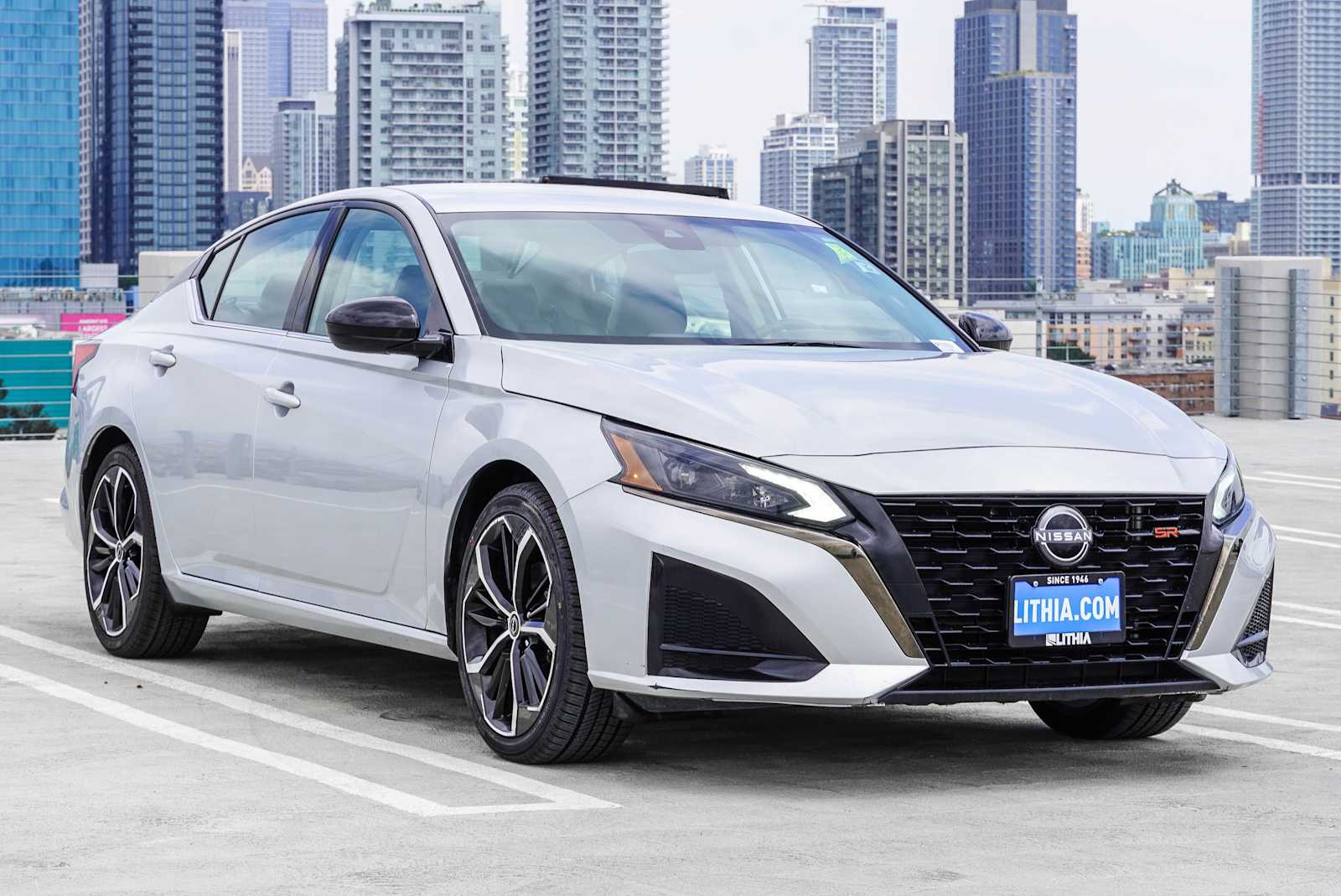 Thumbnail: 2023 Nissan Altima - 3