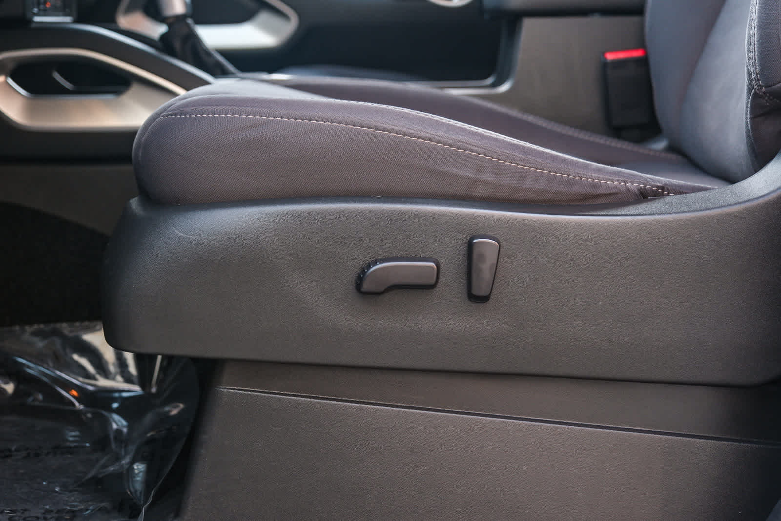 Thumbnail: 2023 Nissan Frontier - 23