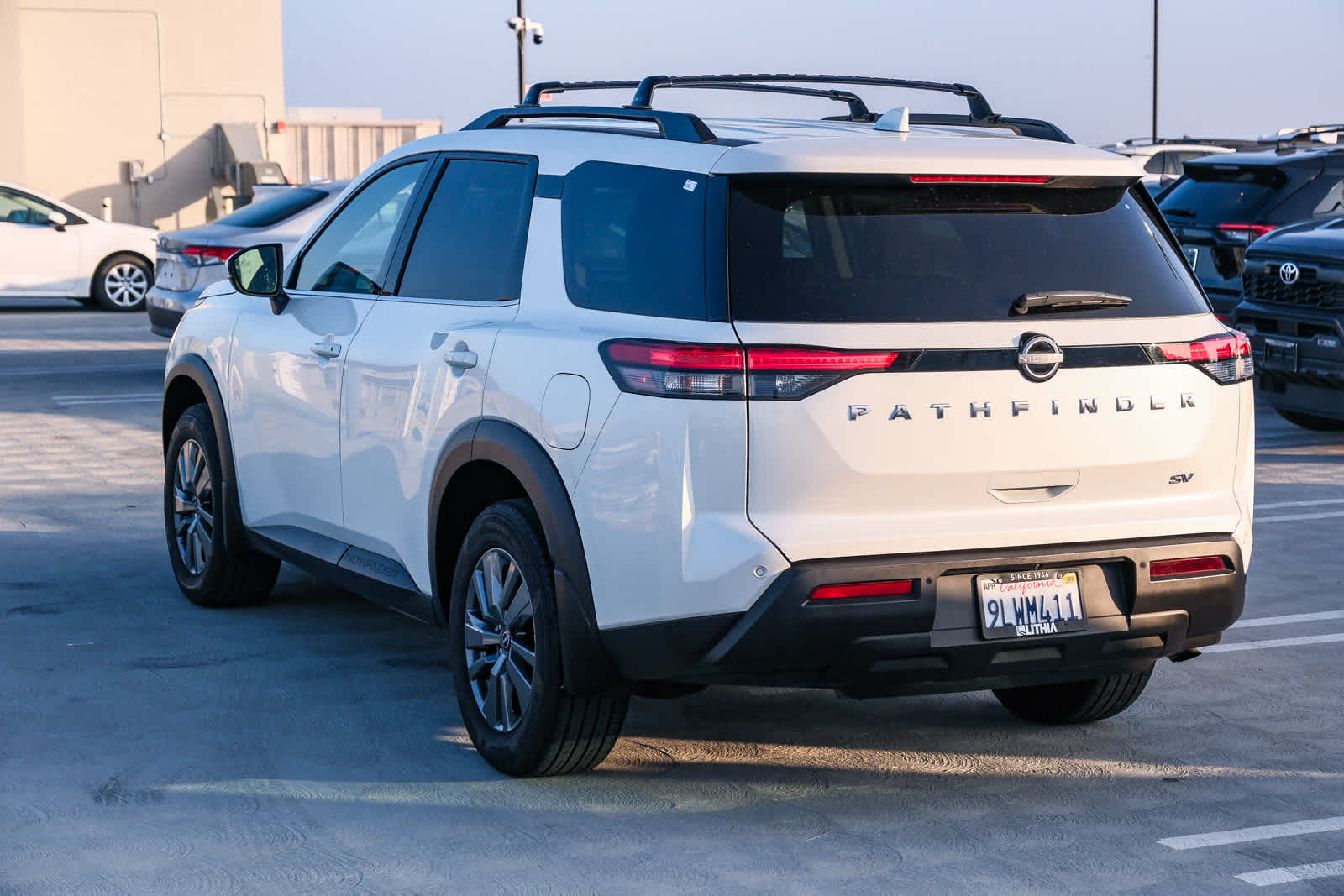 Thumbnail: 2024 Nissan Pathfinder - 6