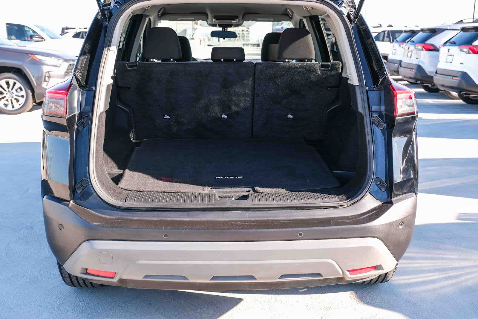 Thumbnail: 2023 Nissan Rogue - 24