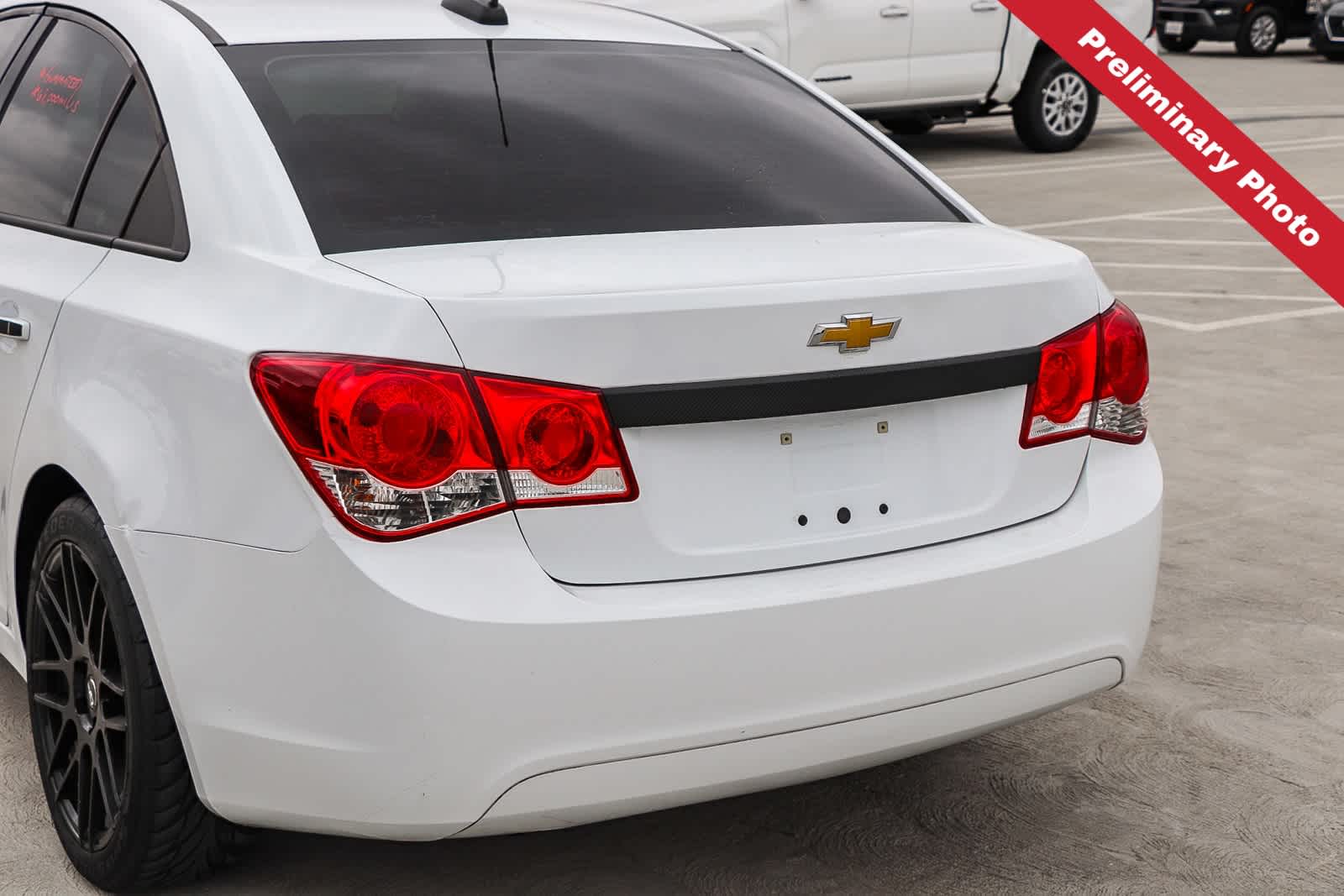 Thumbnail: 2016 Chevrolet Cruze - 9
