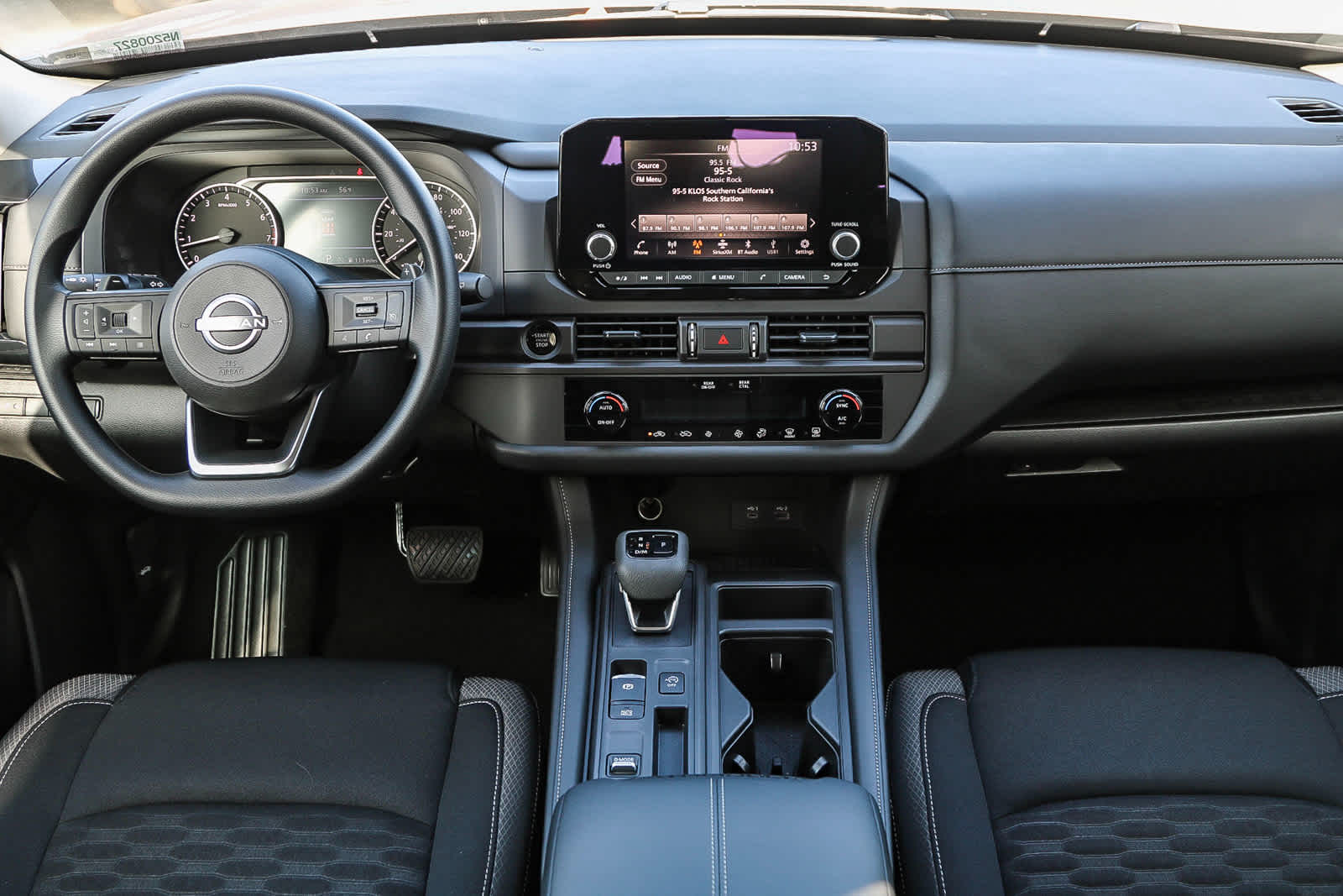 Thumbnail: 2025 Nissan Pathfinder - 12
