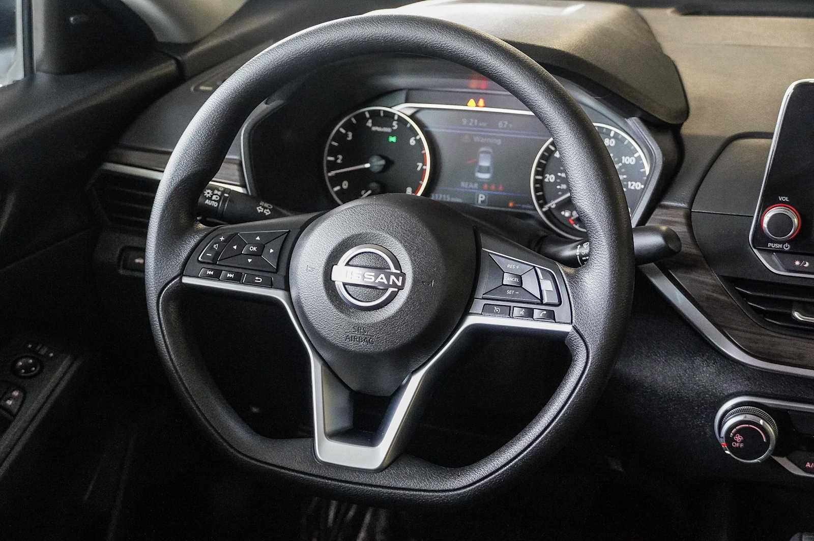Thumbnail: 2024 Nissan Altima - 16