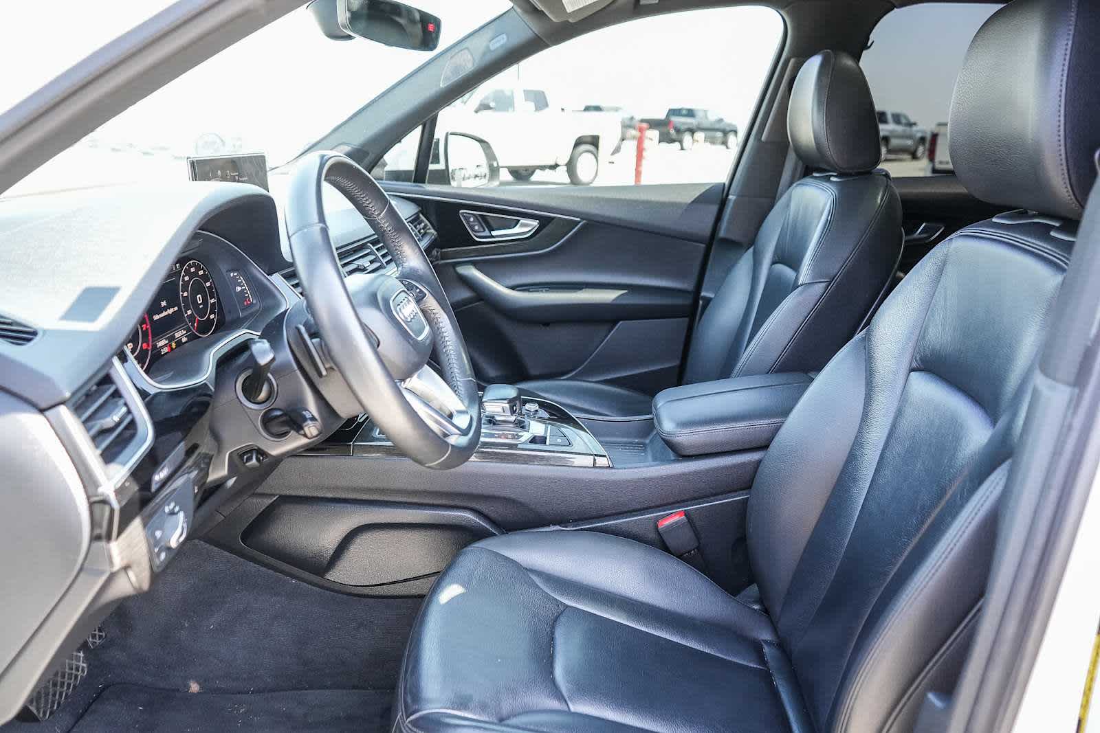 Thumbnail: 2019 Audi Q7 - 14
