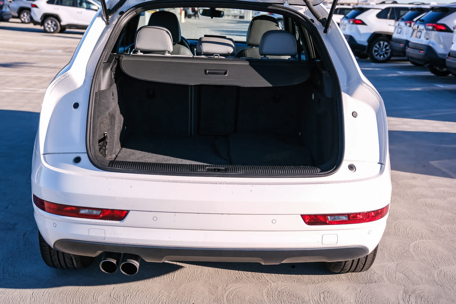 Thumbnail: 2018 Audi Q3 - 27