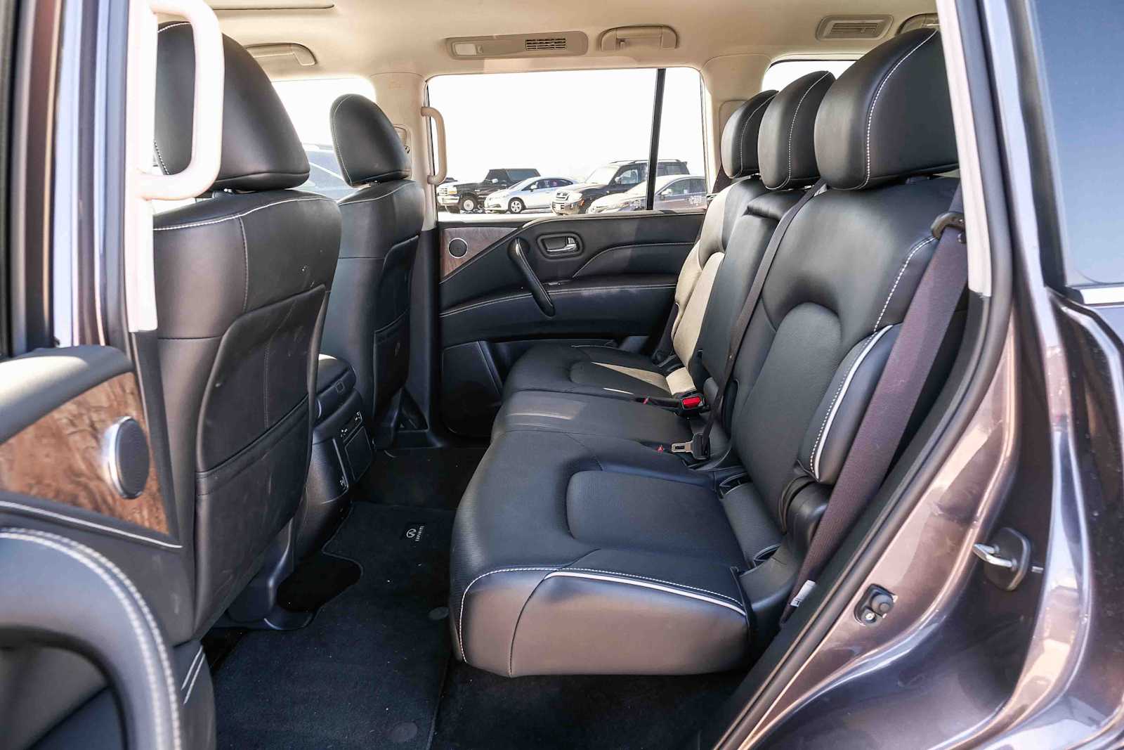 Thumbnail: 2023 INFINITI QX80 - 19