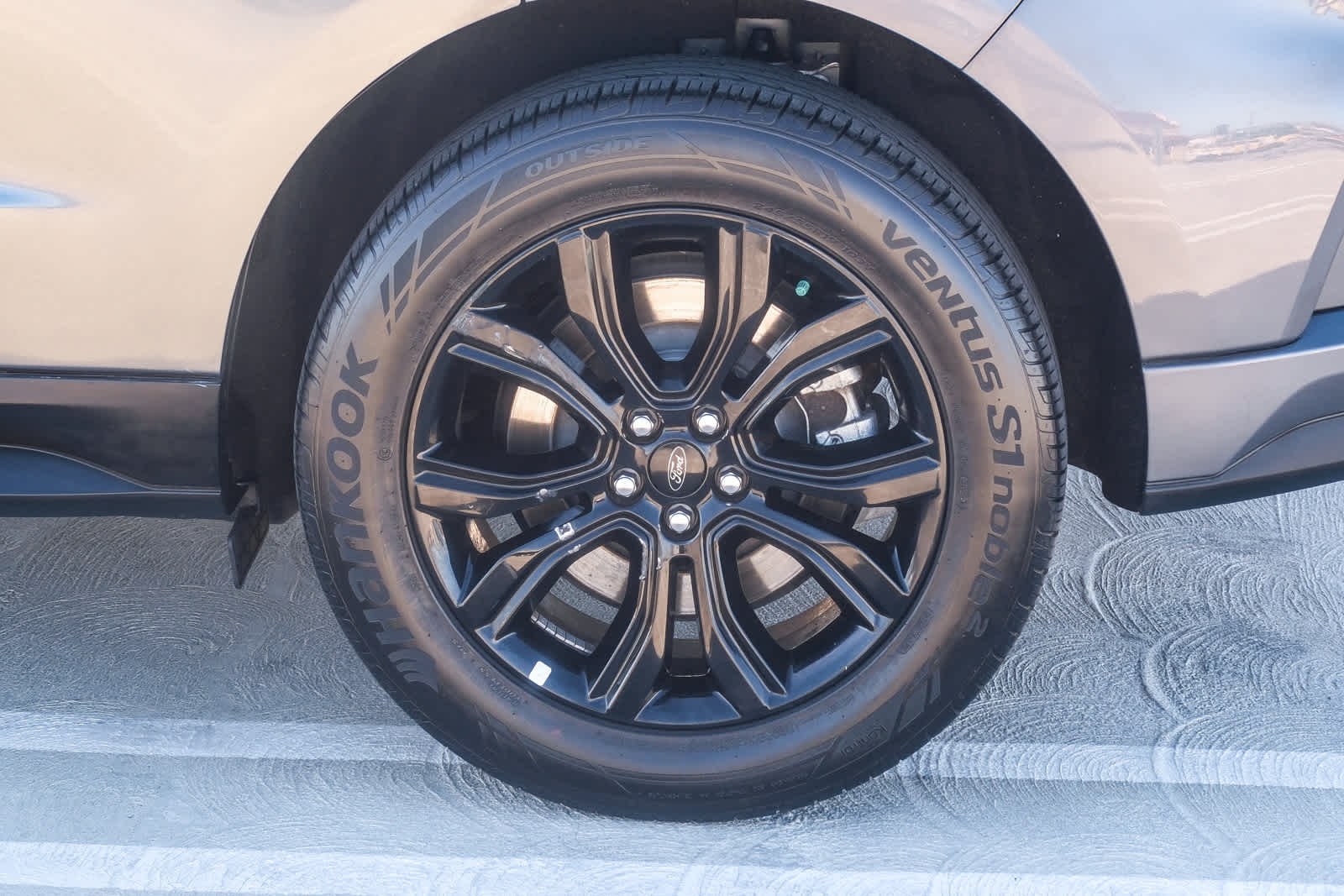 Thumbnail: 2024 Ford Edge - 9