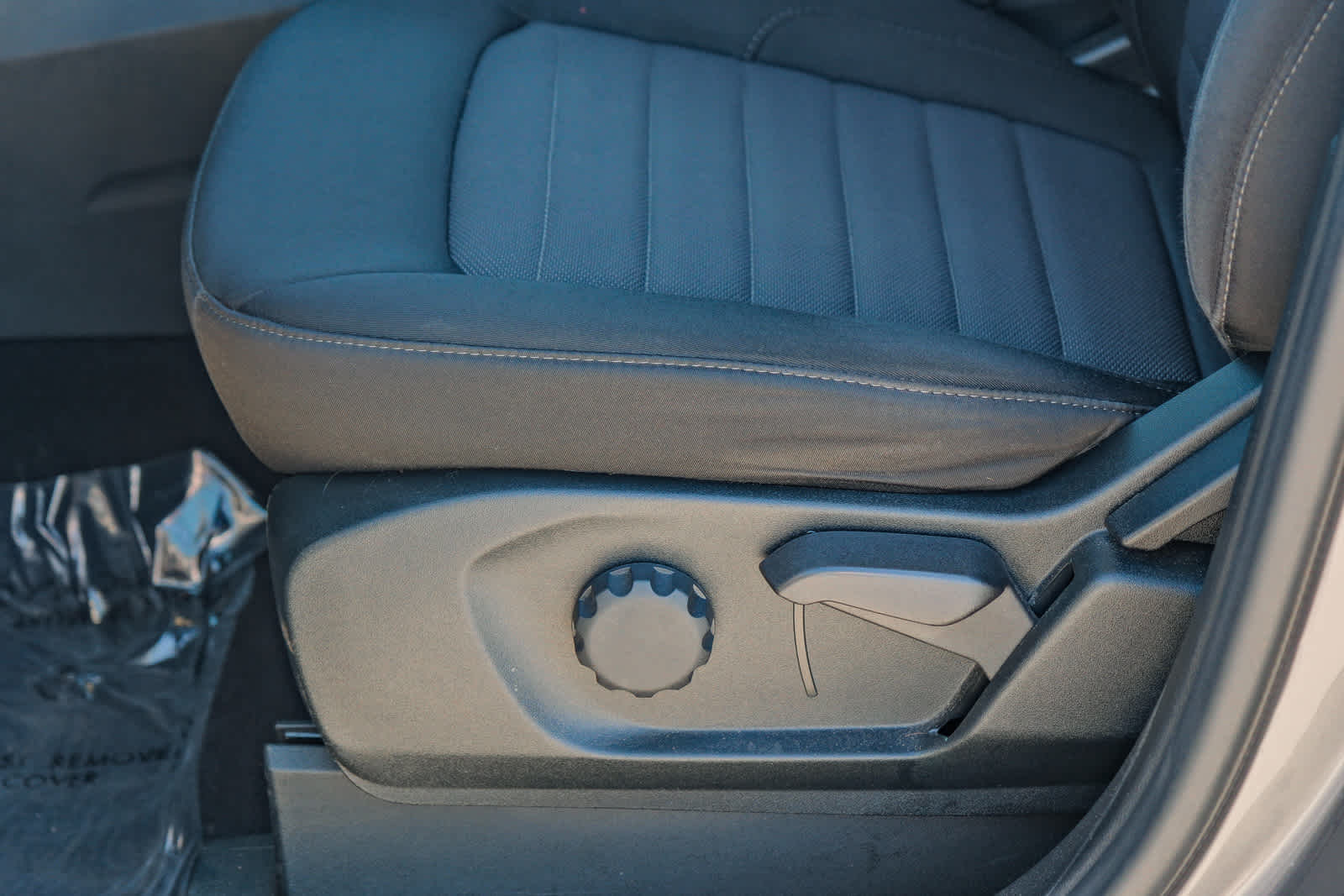 Thumbnail: 2022 Ford Edge - 22