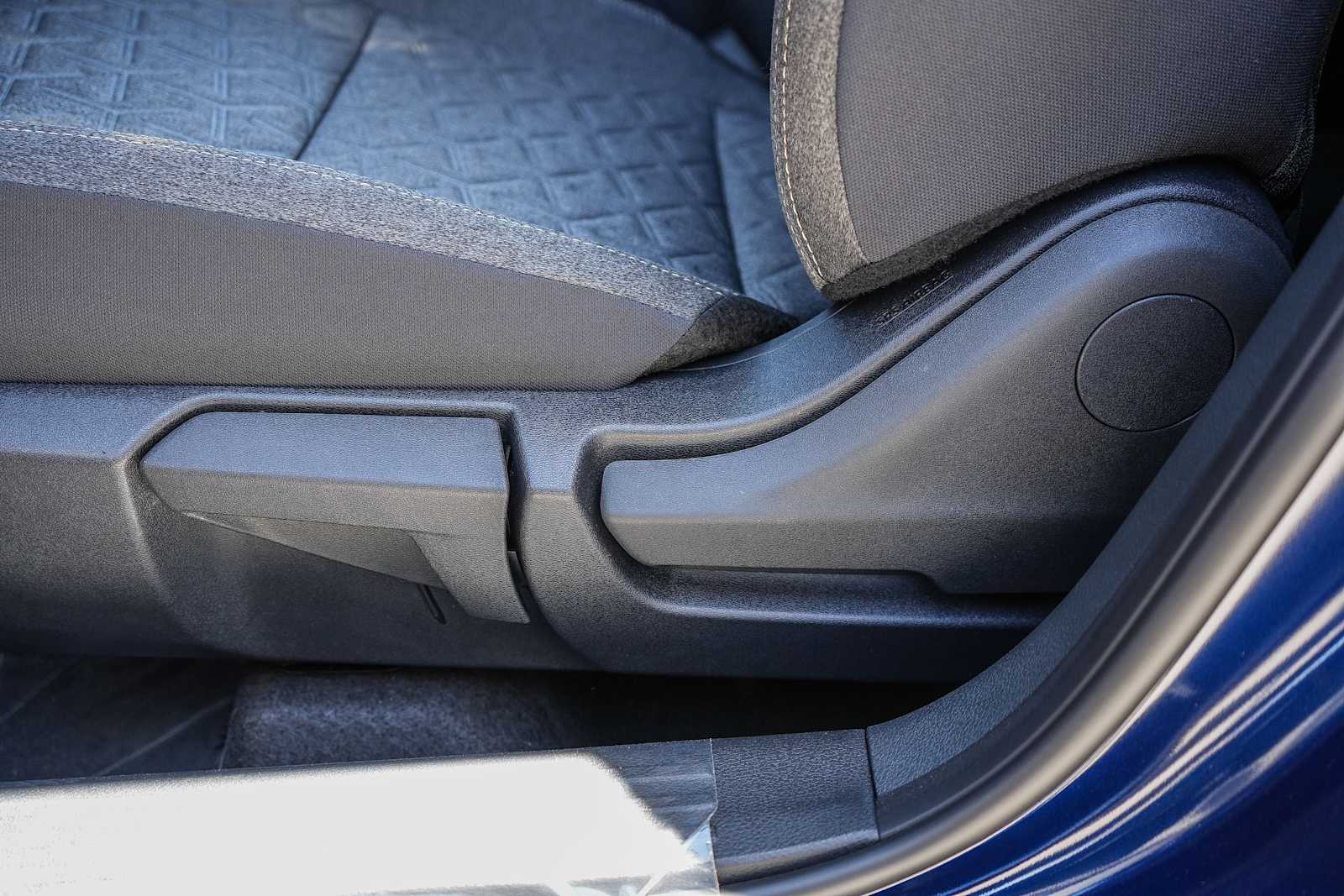 Thumbnail: 2026 Nissan Kicks - 21