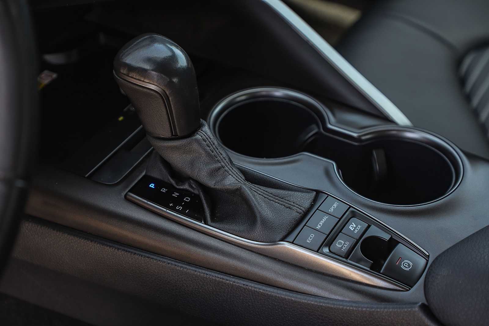 Thumbnail: 2024 Toyota Camry - 22