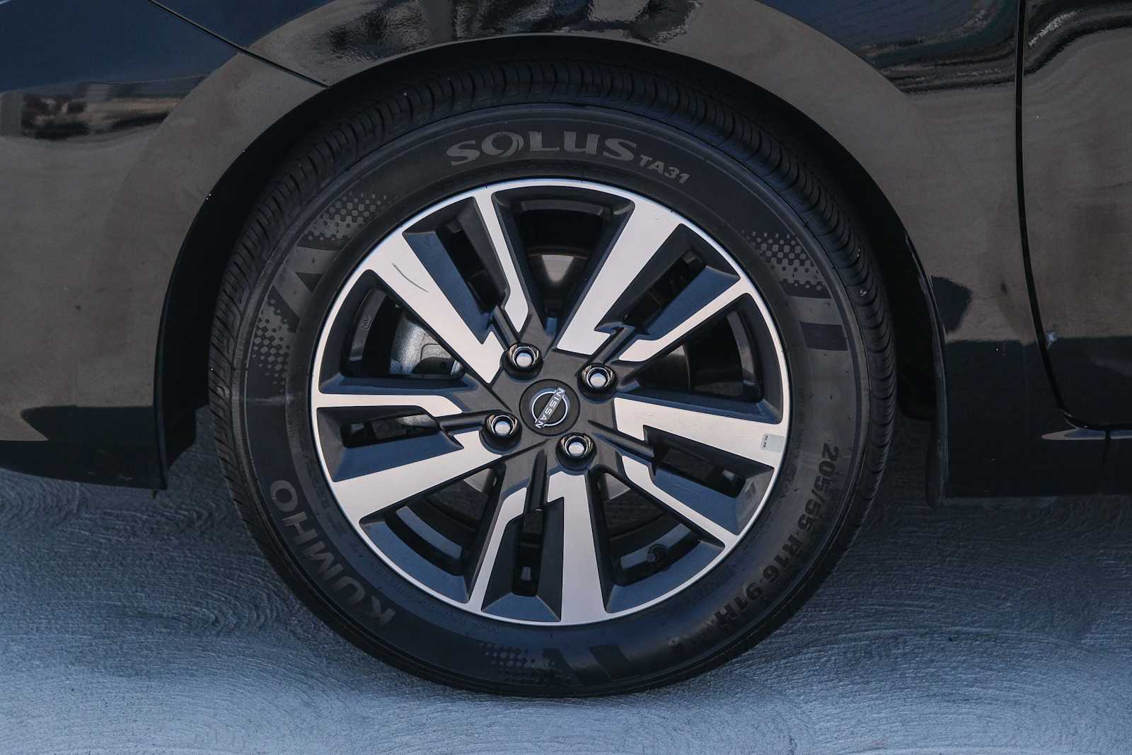 Thumbnail: 2025 Nissan Versa - 10