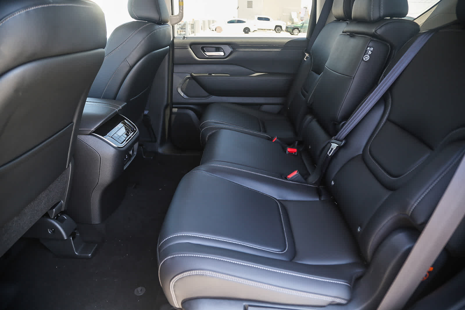 Thumbnail: 2026 Nissan Armada - 20
