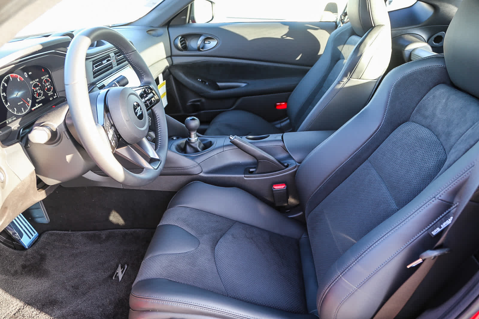 Thumbnail: 2025 Nissan Z - 21