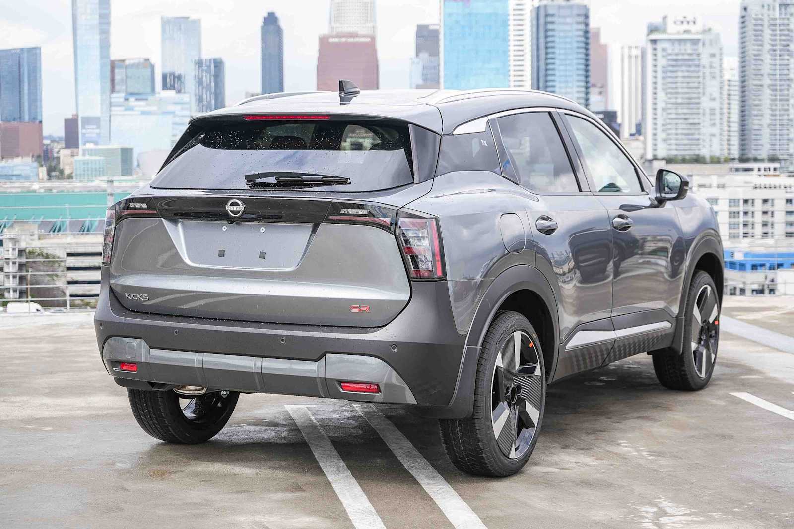 Thumbnail: 2026 Nissan Kicks - 6