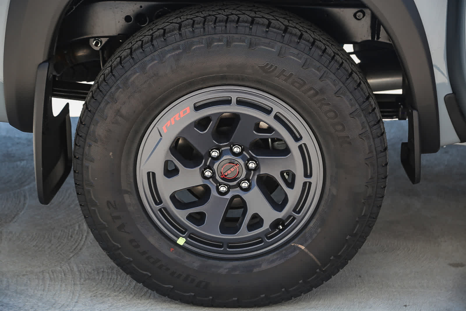 Thumbnail: 2025 Nissan Frontier - 11