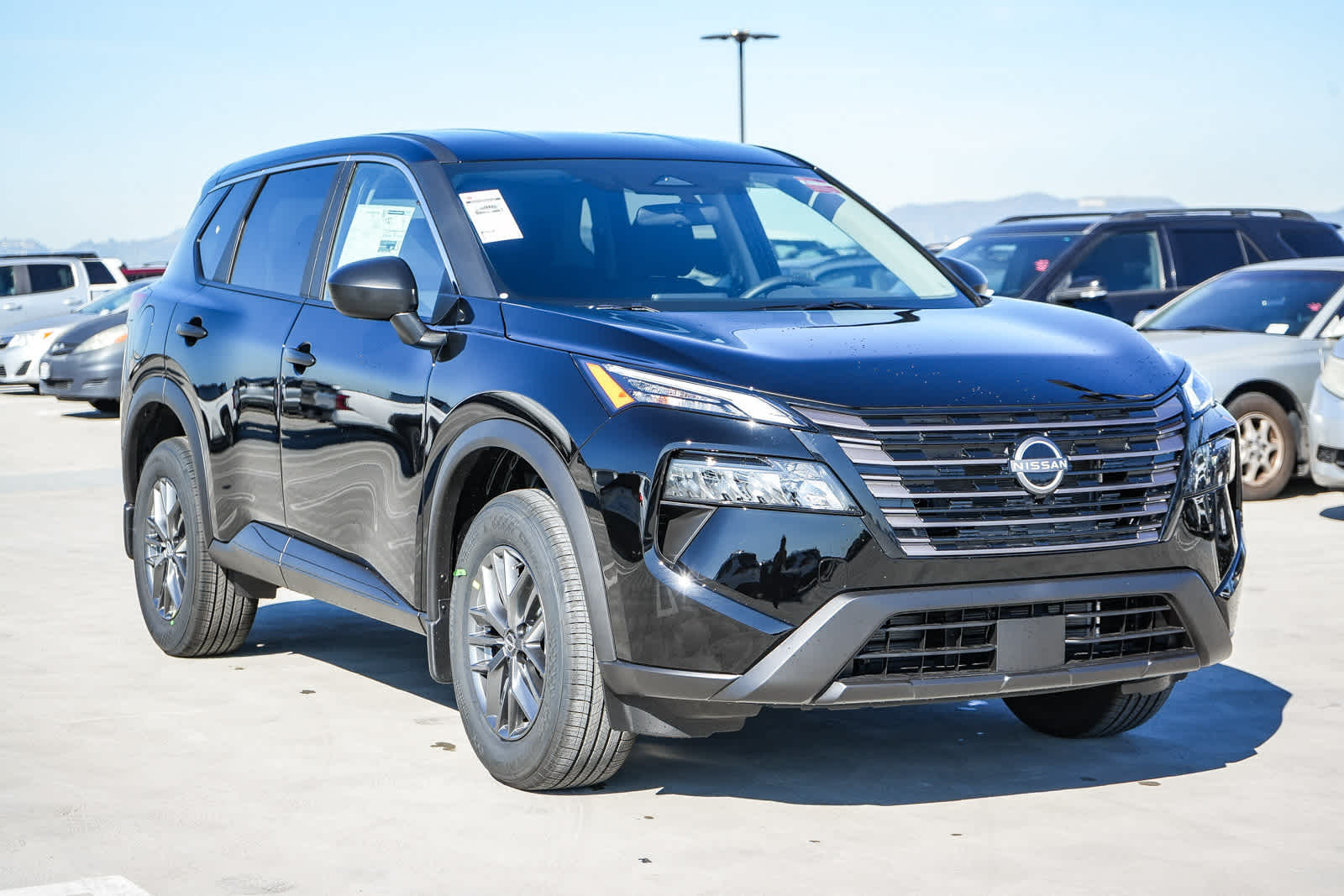 Thumbnail: 2026 Nissan Rogue - 3