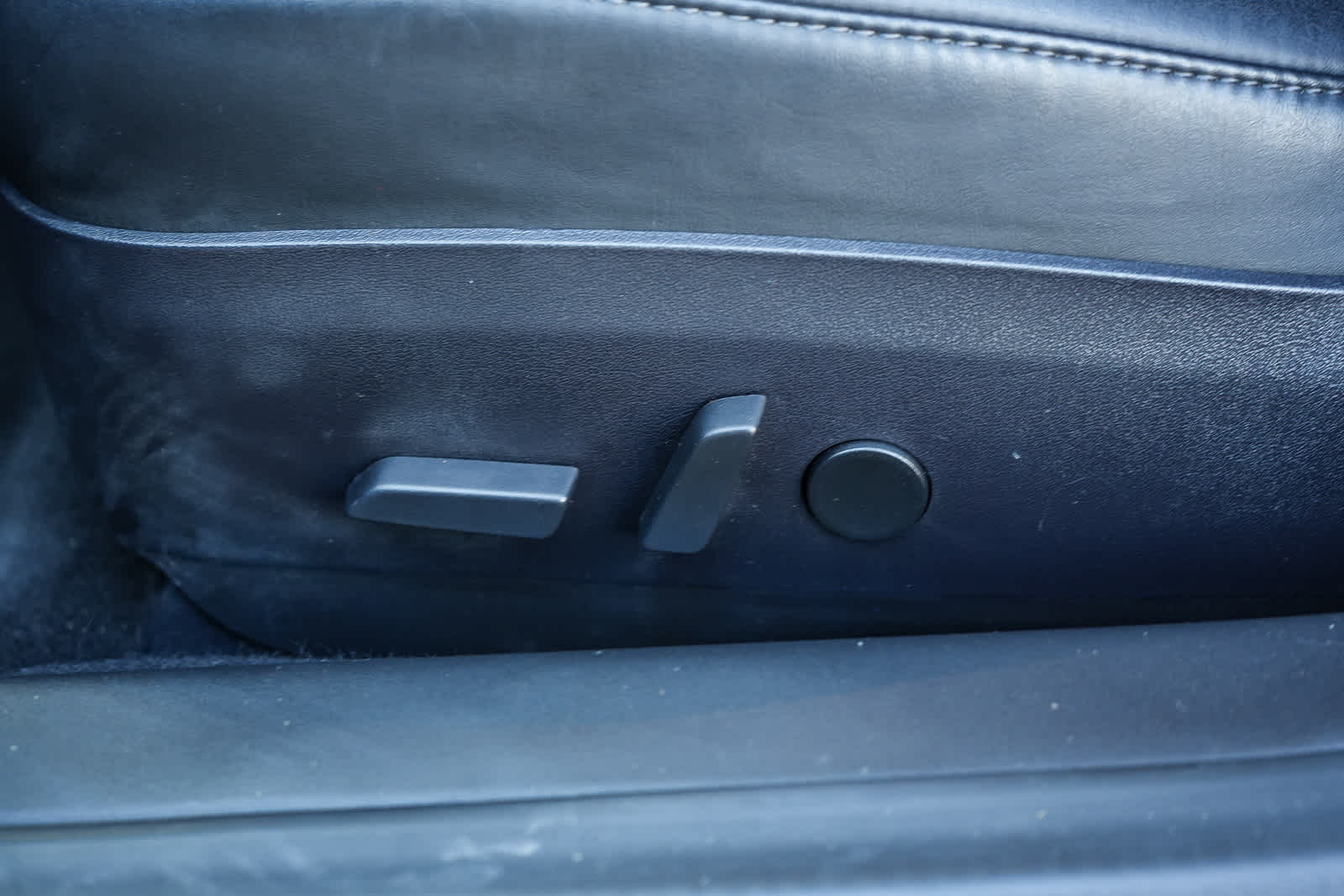 Thumbnail: 2018 Tesla Model 3 - 20