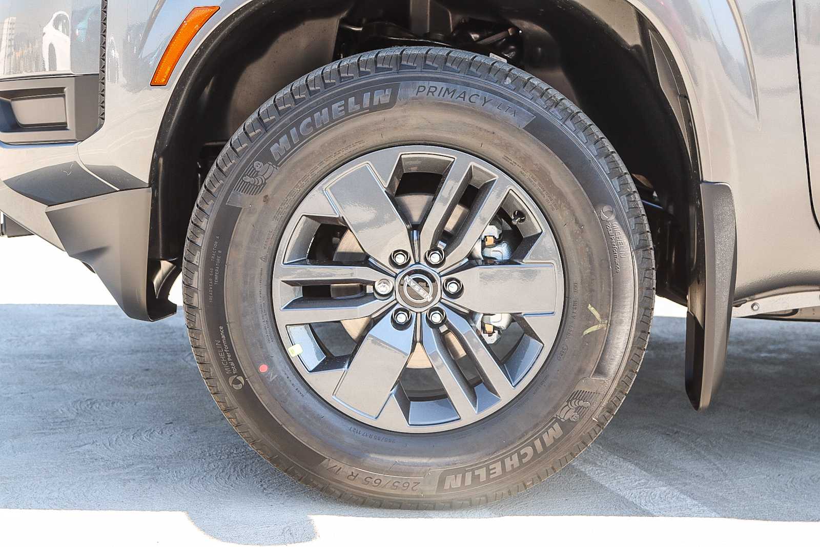 Thumbnail: 2025 Nissan Frontier - 11