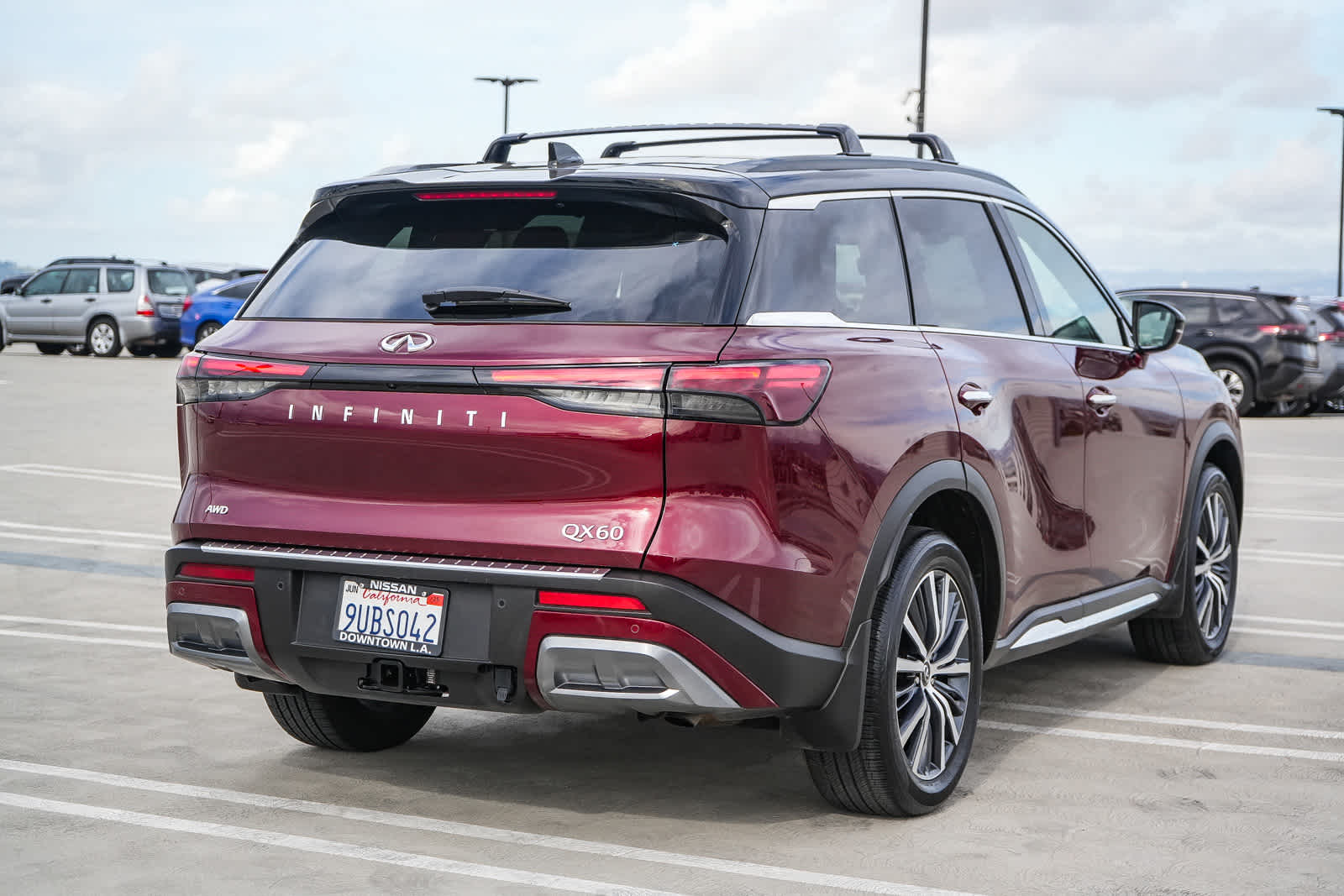 Thumbnail: 2024 INFINITI QX60 - 6