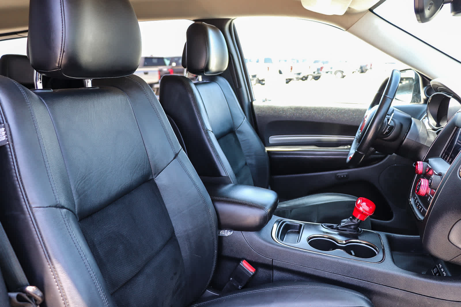 Thumbnail: 2018 Dodge Durango - 16