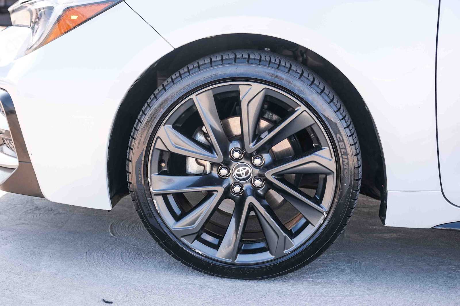 Thumbnail: 2024 Toyota Corolla - 10