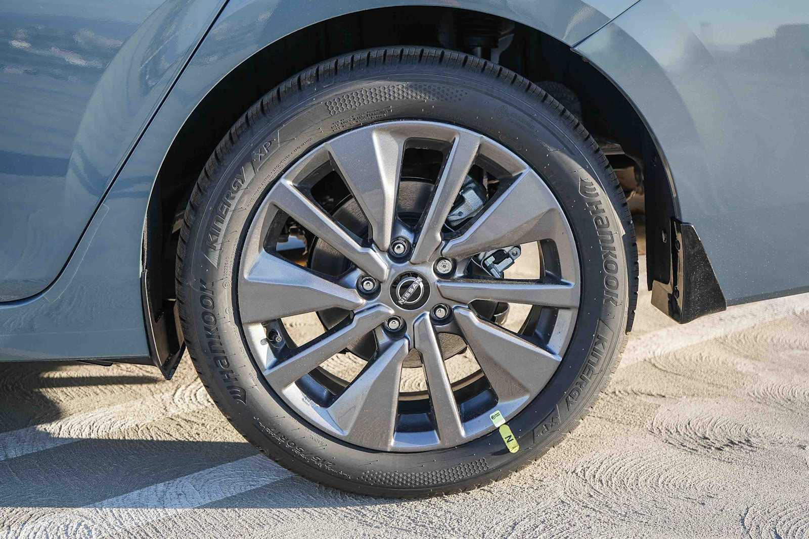 Thumbnail: 2026 Nissan Sentra - 10