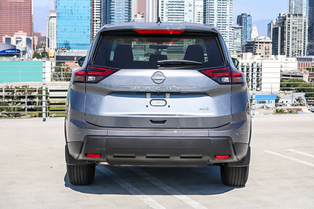 Thumbnail: 2026 Nissan Rogue - 7