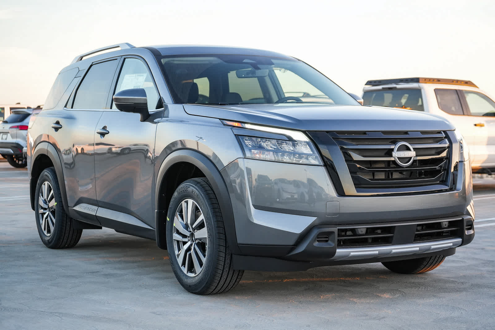 Thumbnail: 2025 Nissan Pathfinder - 3