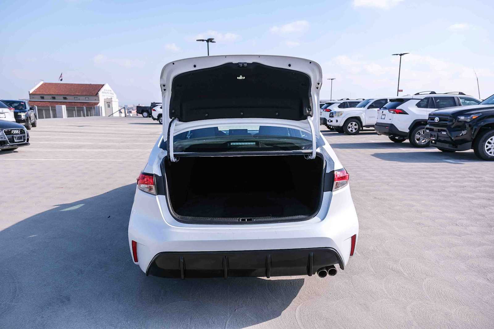 Thumbnail: 2024 Toyota Corolla - 24