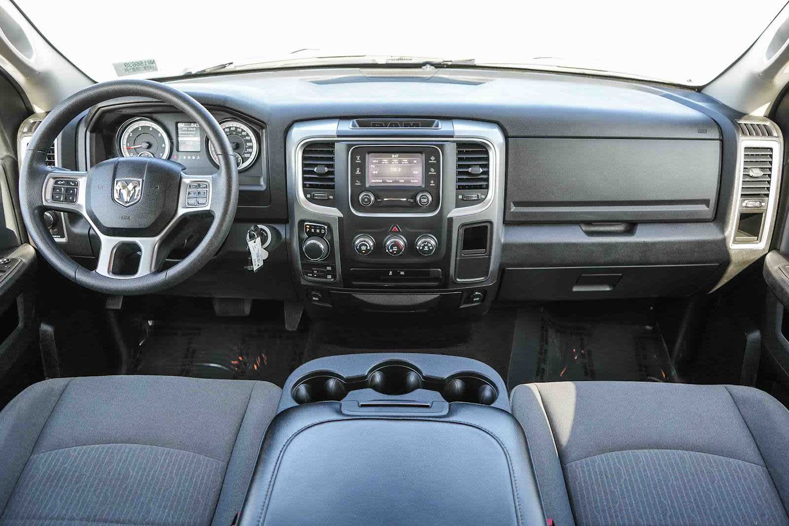 Thumbnail: 2024 RAM 1500 Classic - 12