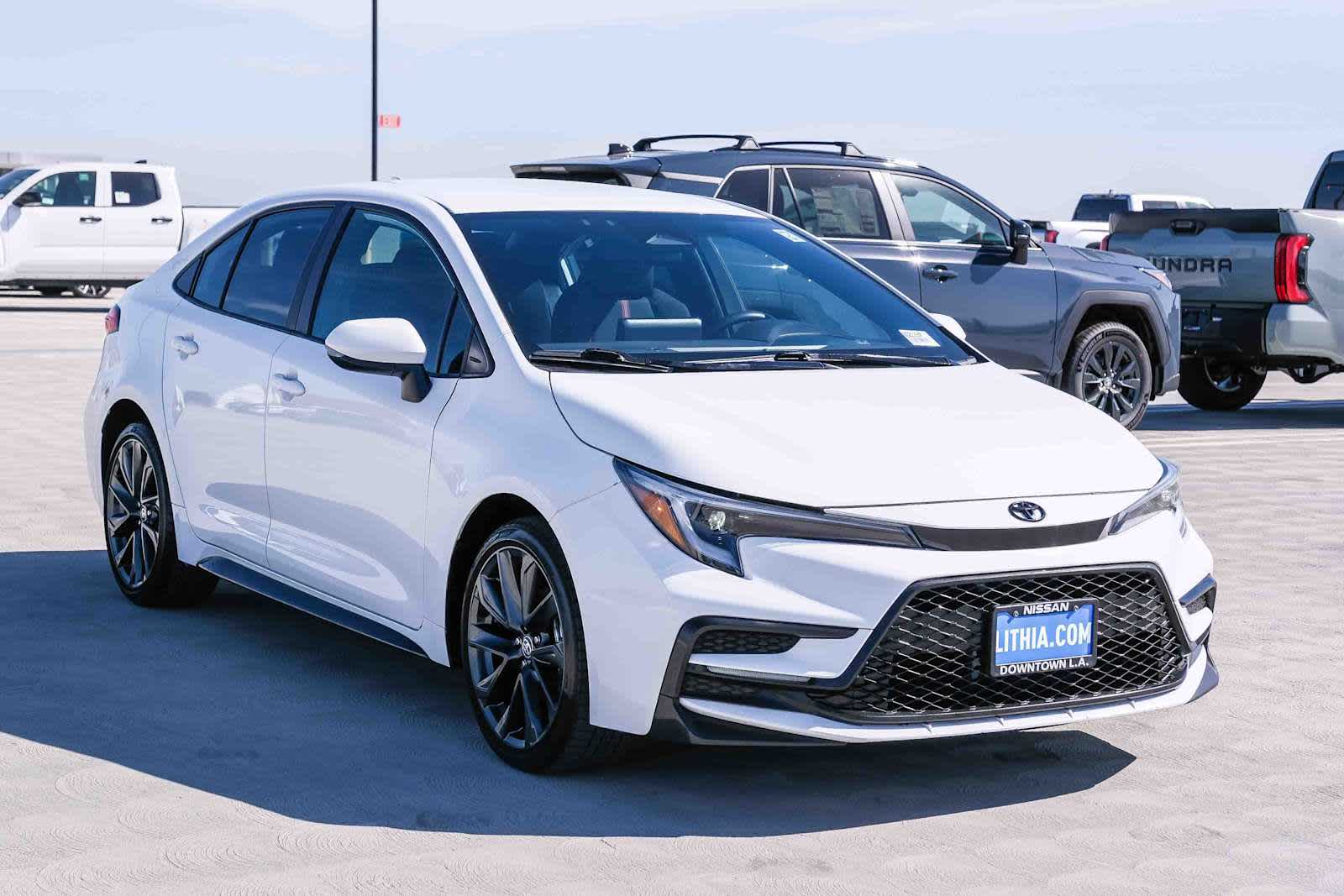 Thumbnail: 2024 Toyota Corolla - 3