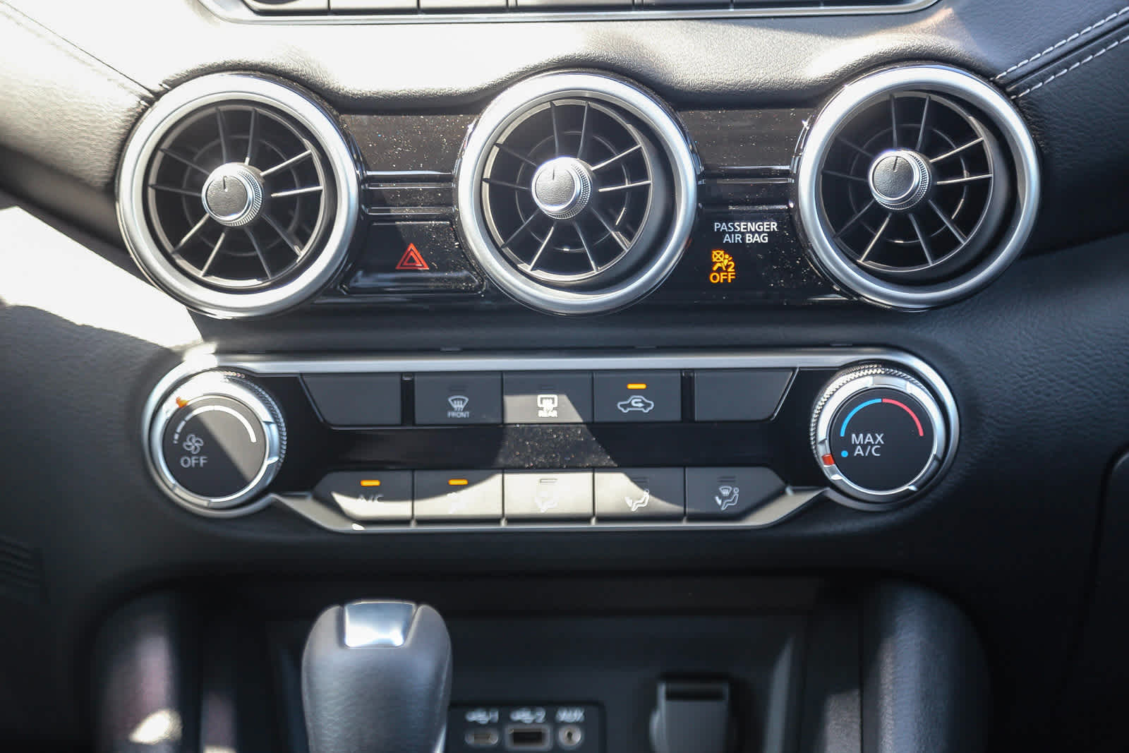 Thumbnail: 2025 Nissan Sentra - 13