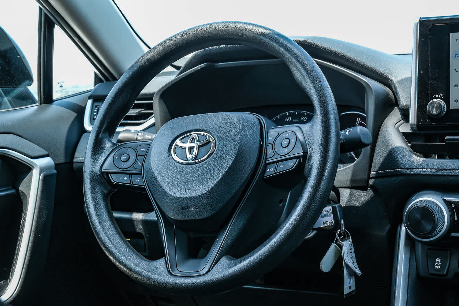 Thumbnail: 2024 Toyota RAV4 - 12
