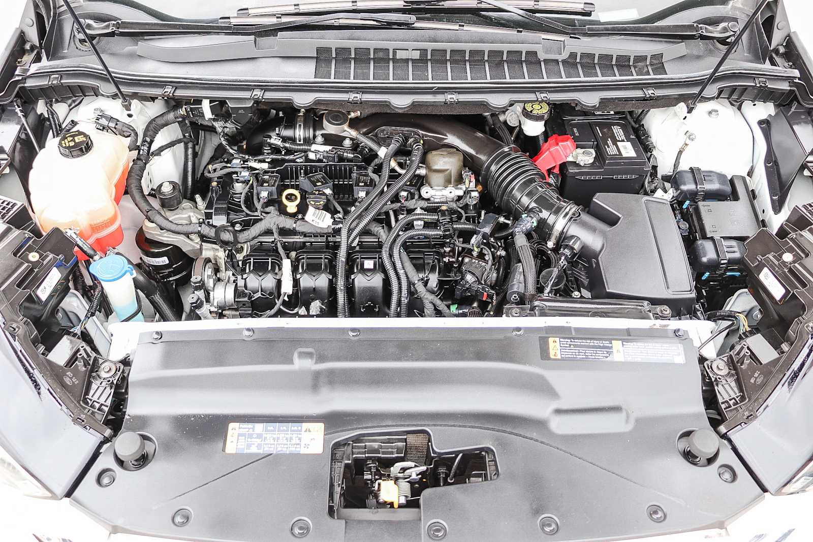 Thumbnail: 2019 Ford Edge - 26