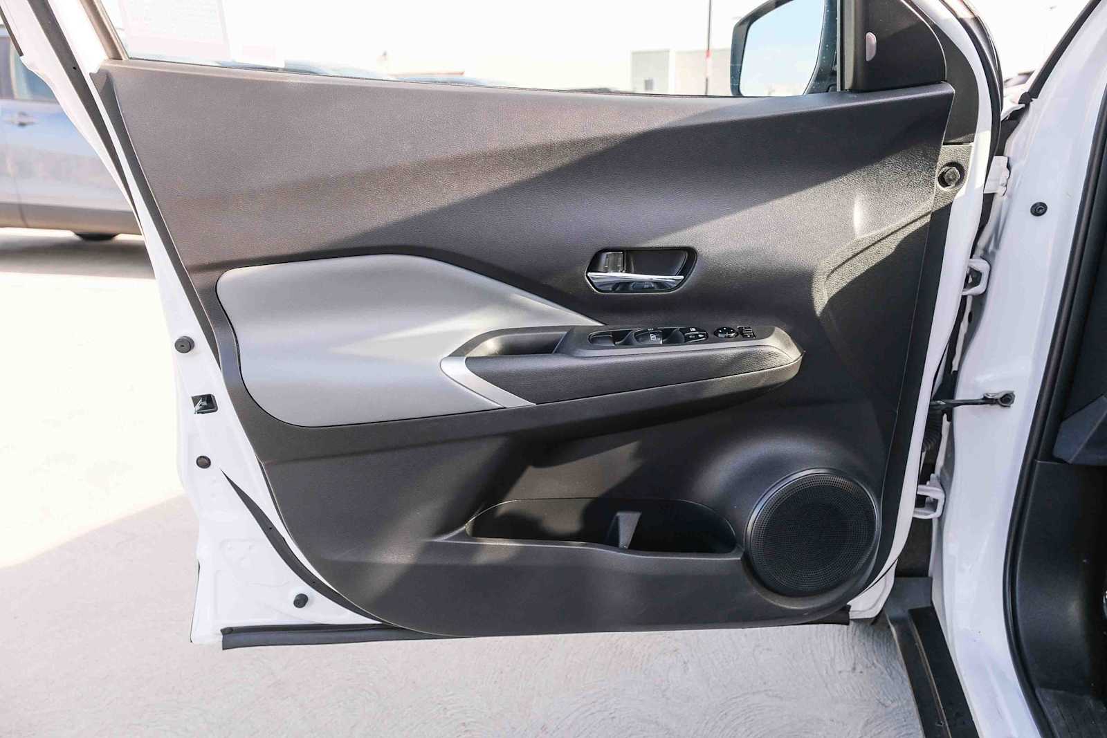 Thumbnail: 2022 Nissan Kicks - 23