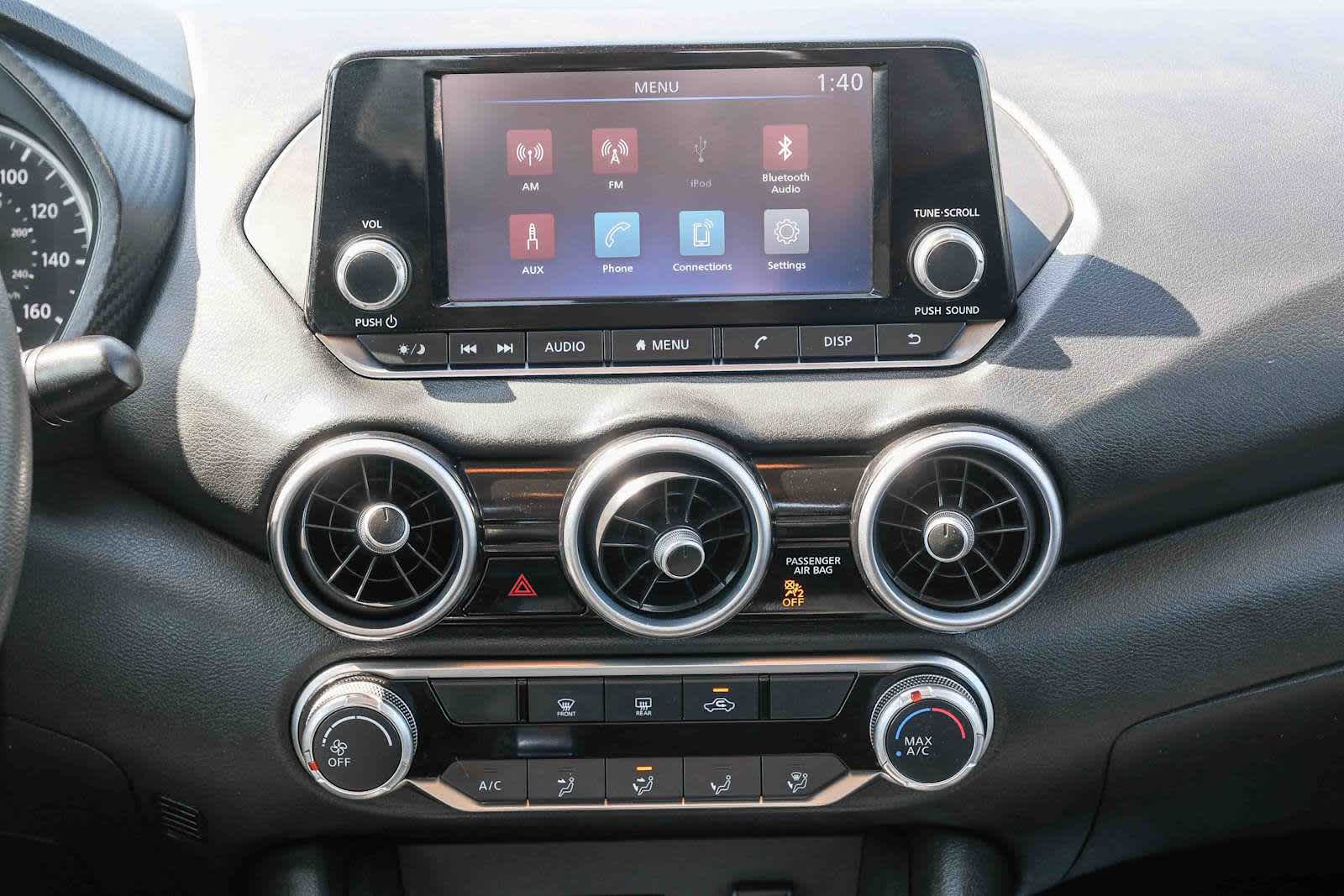 Thumbnail: 2023 Nissan Sentra - 14