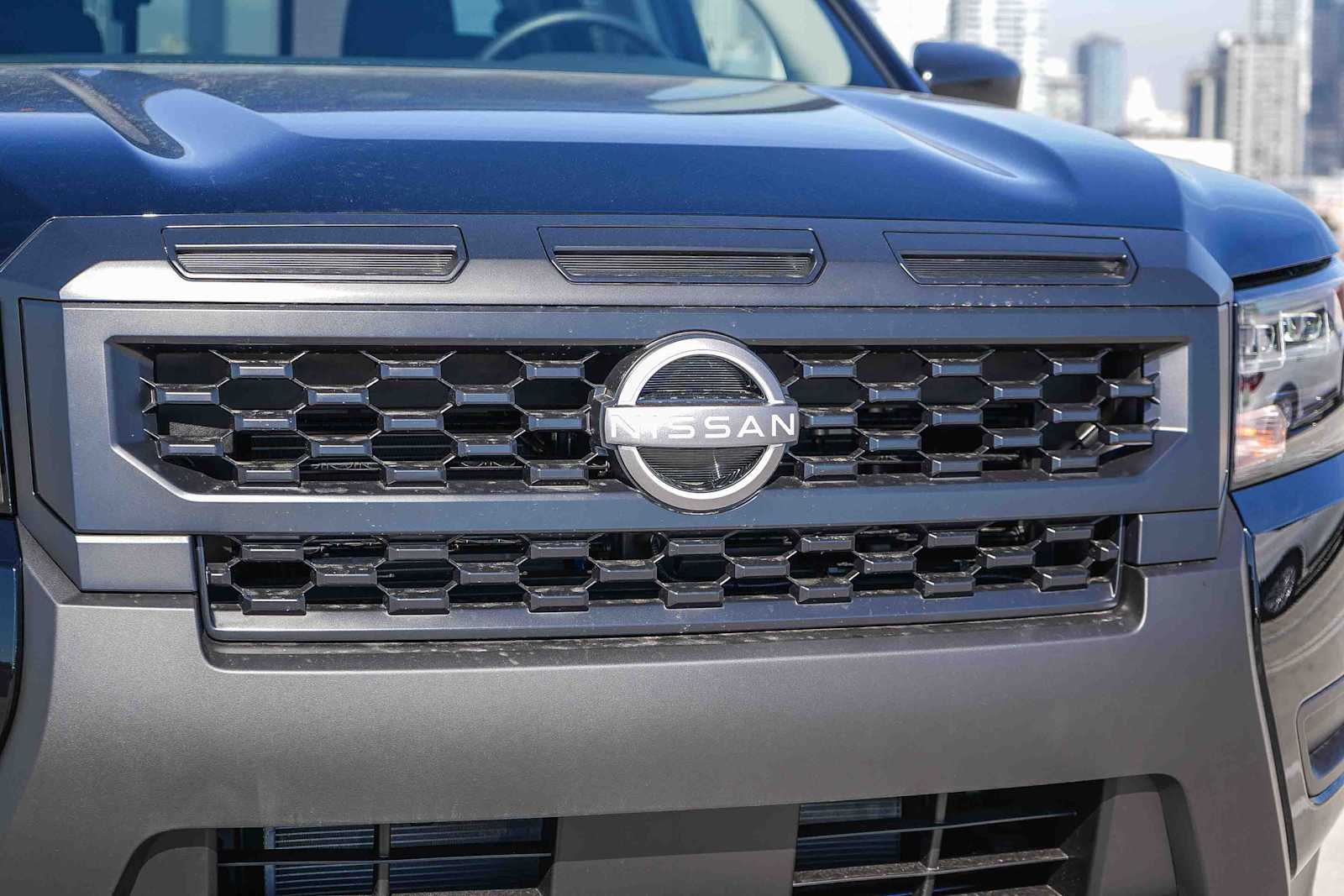 Thumbnail: 2026 Nissan Frontier - 5