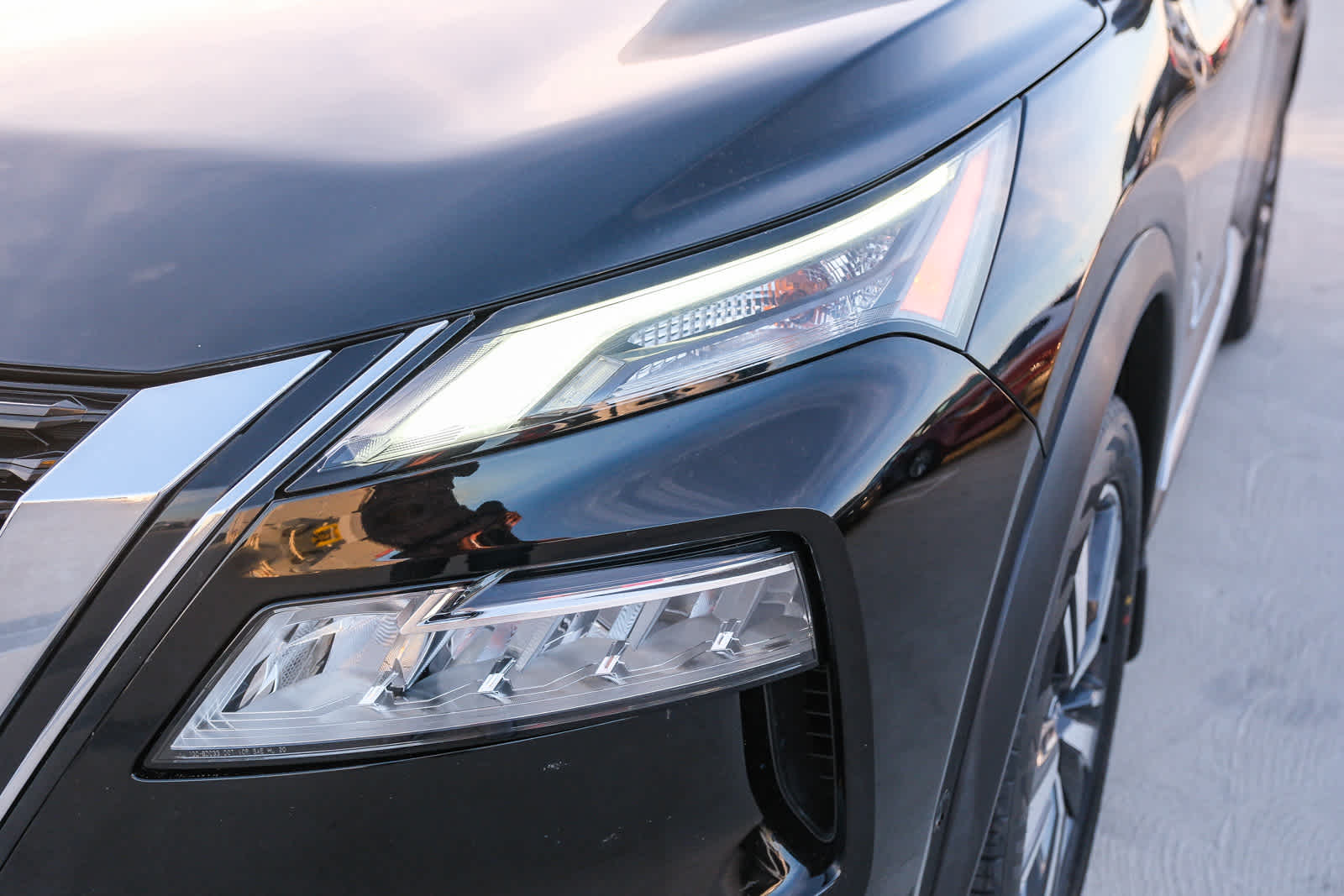 Thumbnail: 2023 Nissan Rogue - 11