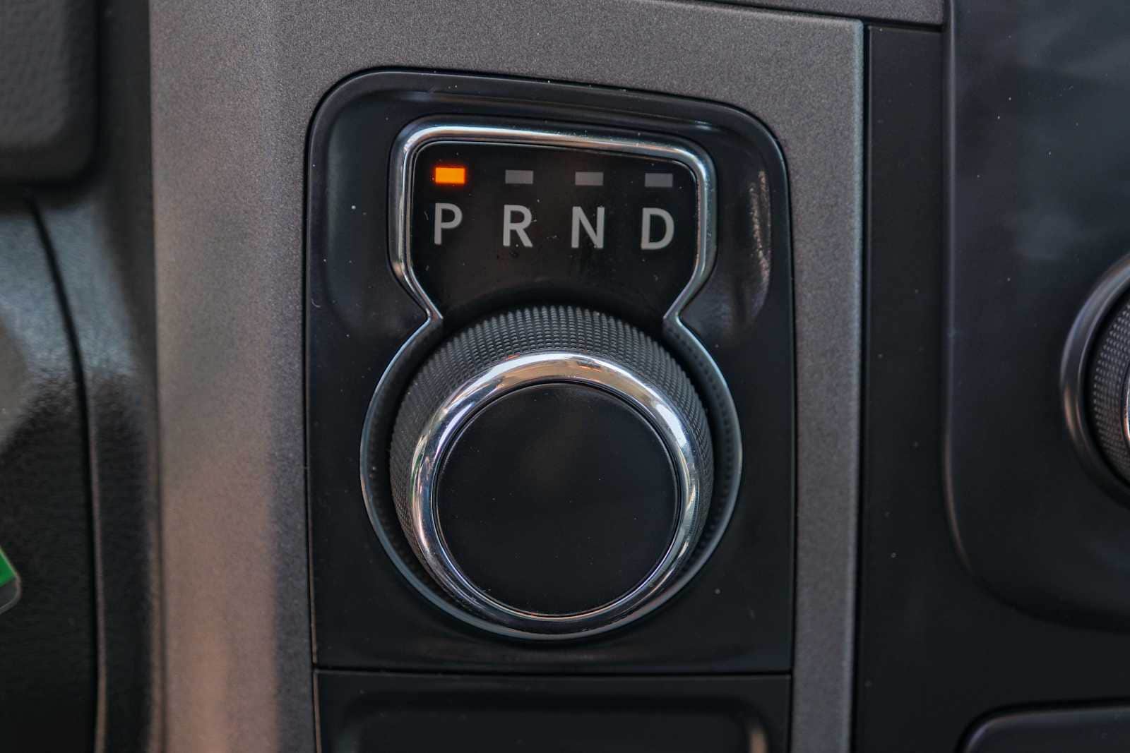 Thumbnail: 2019 RAM 1500 Classic - 14