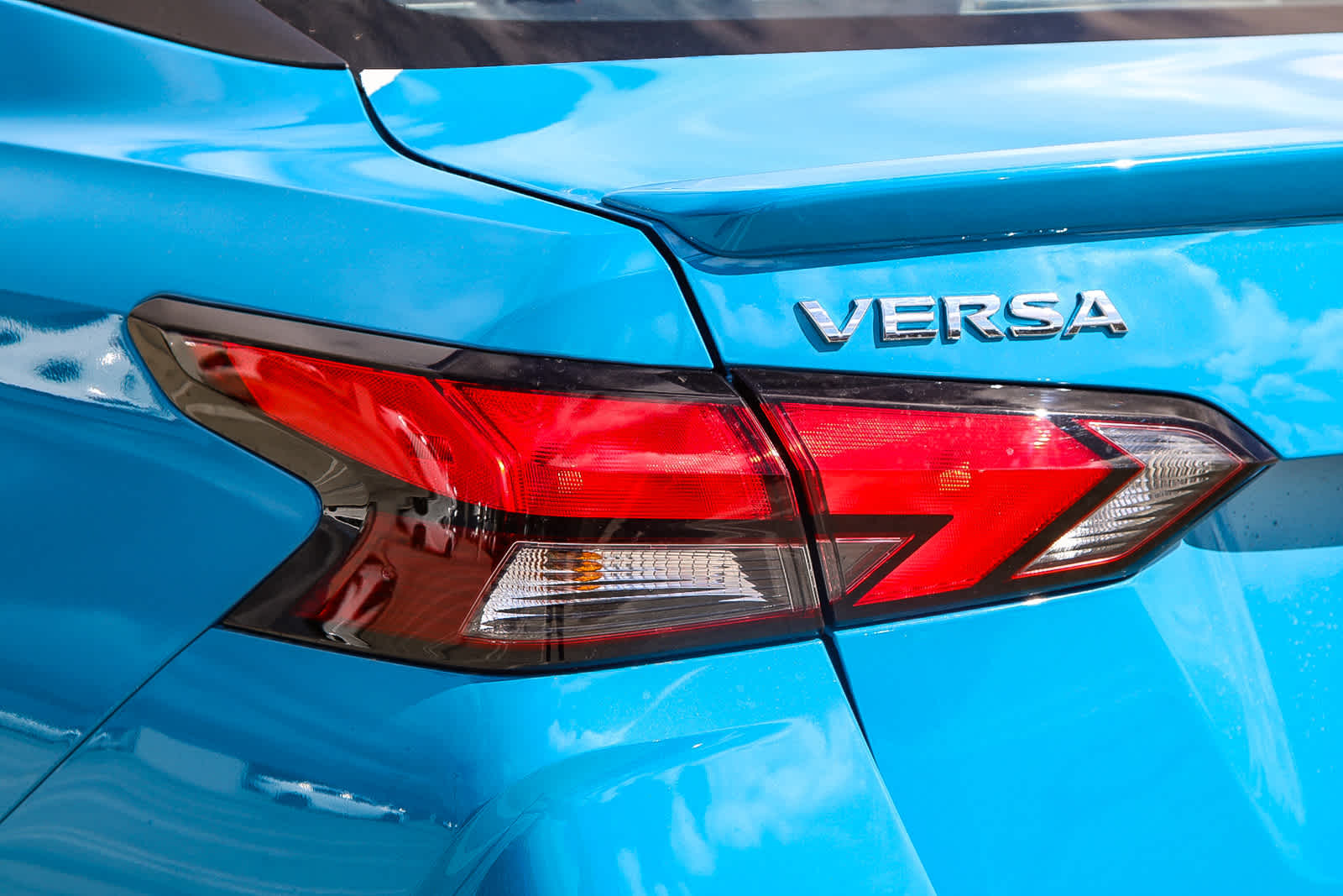 Thumbnail: 2025 Nissan Versa - 9