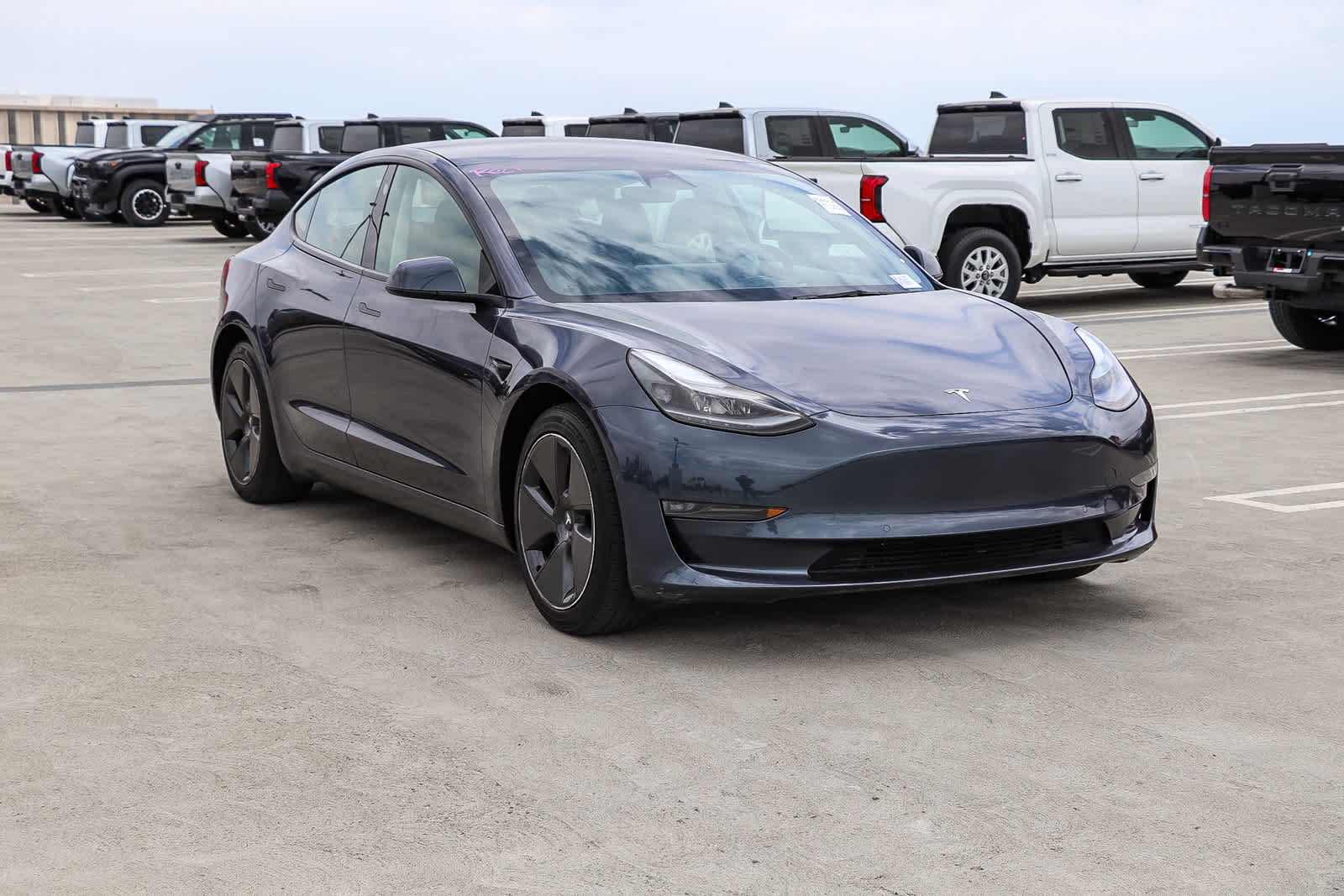 Thumbnail: 2022 Tesla Model 3 - 3