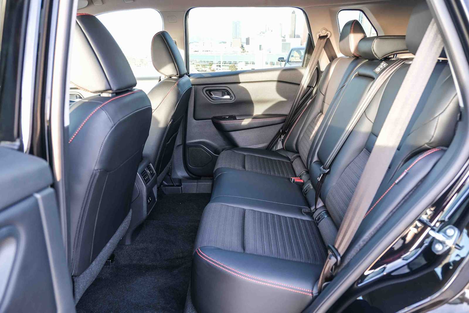 Thumbnail: 2025 Nissan Rogue - 19