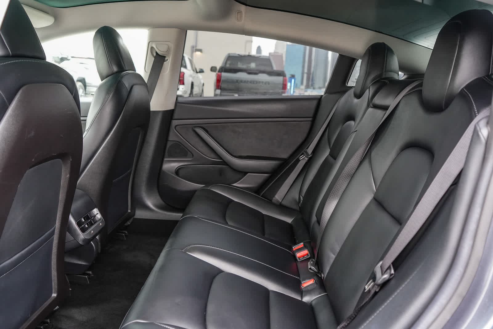 Thumbnail: 2019 Tesla Model 3 - 18