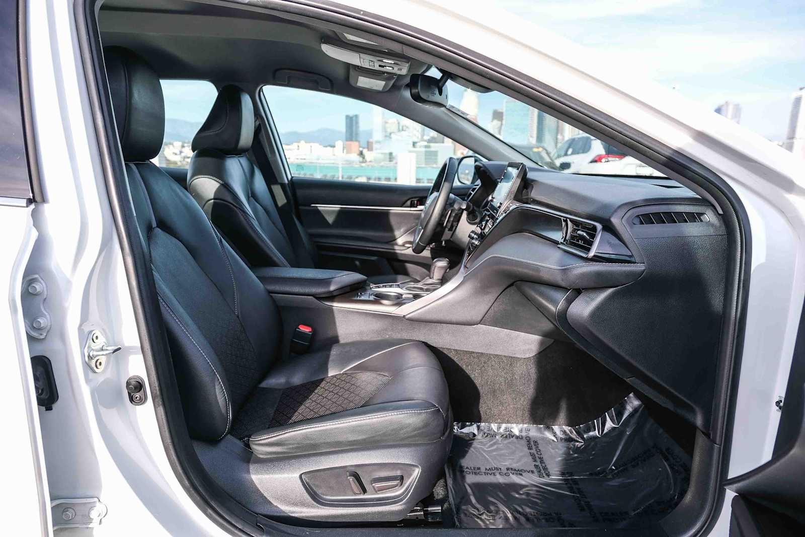 Thumbnail: 2023 Toyota Camry - 18