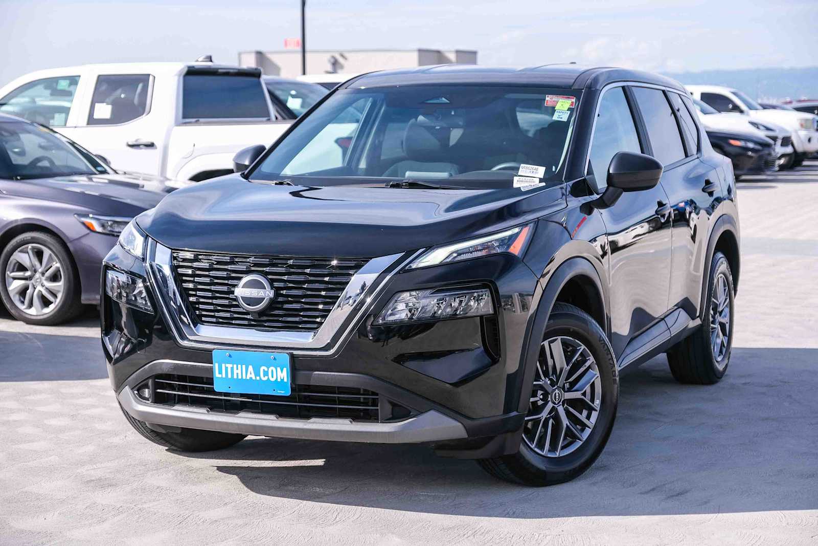 Thumbnail: 2023 Nissan Rogue - 1