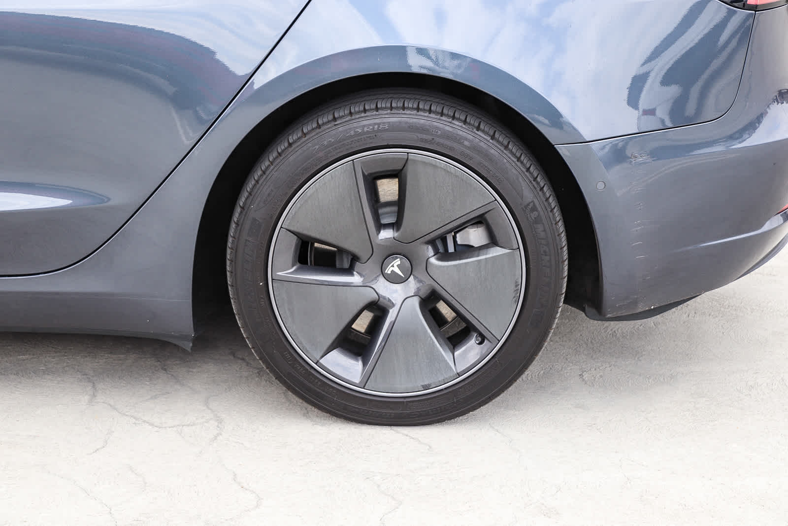 Thumbnail: 2022 Tesla Model 3 - 12